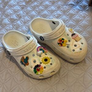 CROCS White Kids Clogs with Colorful Charm Accents